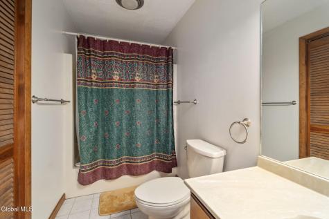 623 Bruno Road Clifton Park NY 12065