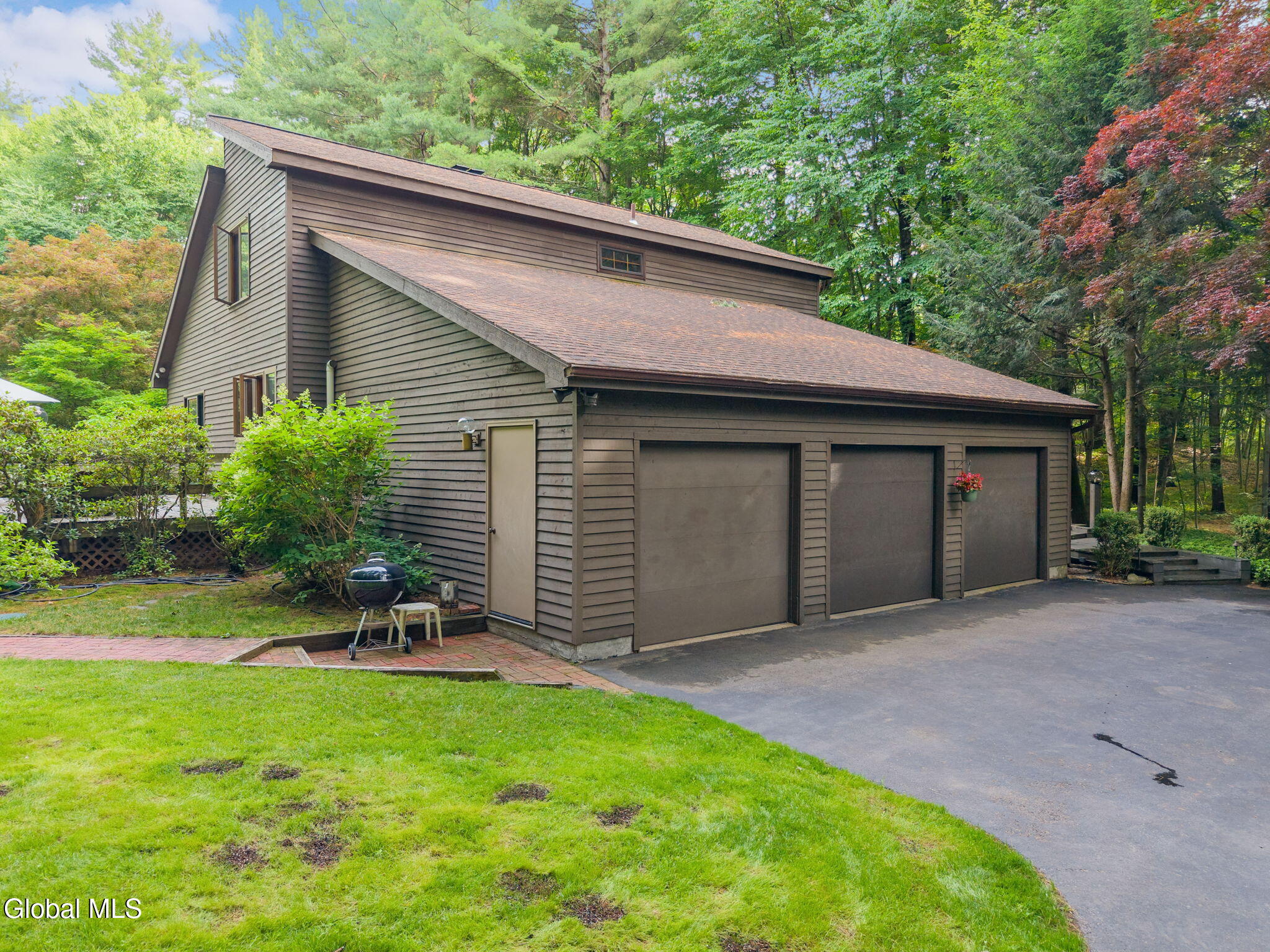 623 Bruno Road Clifton Park NY 12065
