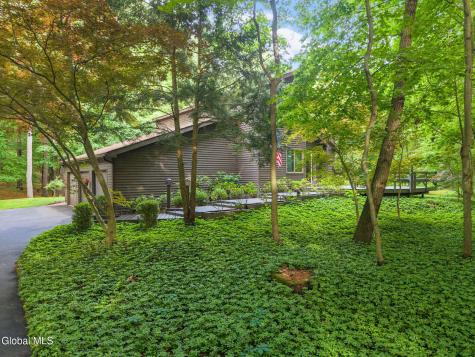 623 Bruno Road Clifton Park NY 12065