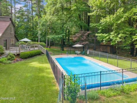 623 Bruno Road Clifton Park NY 12065