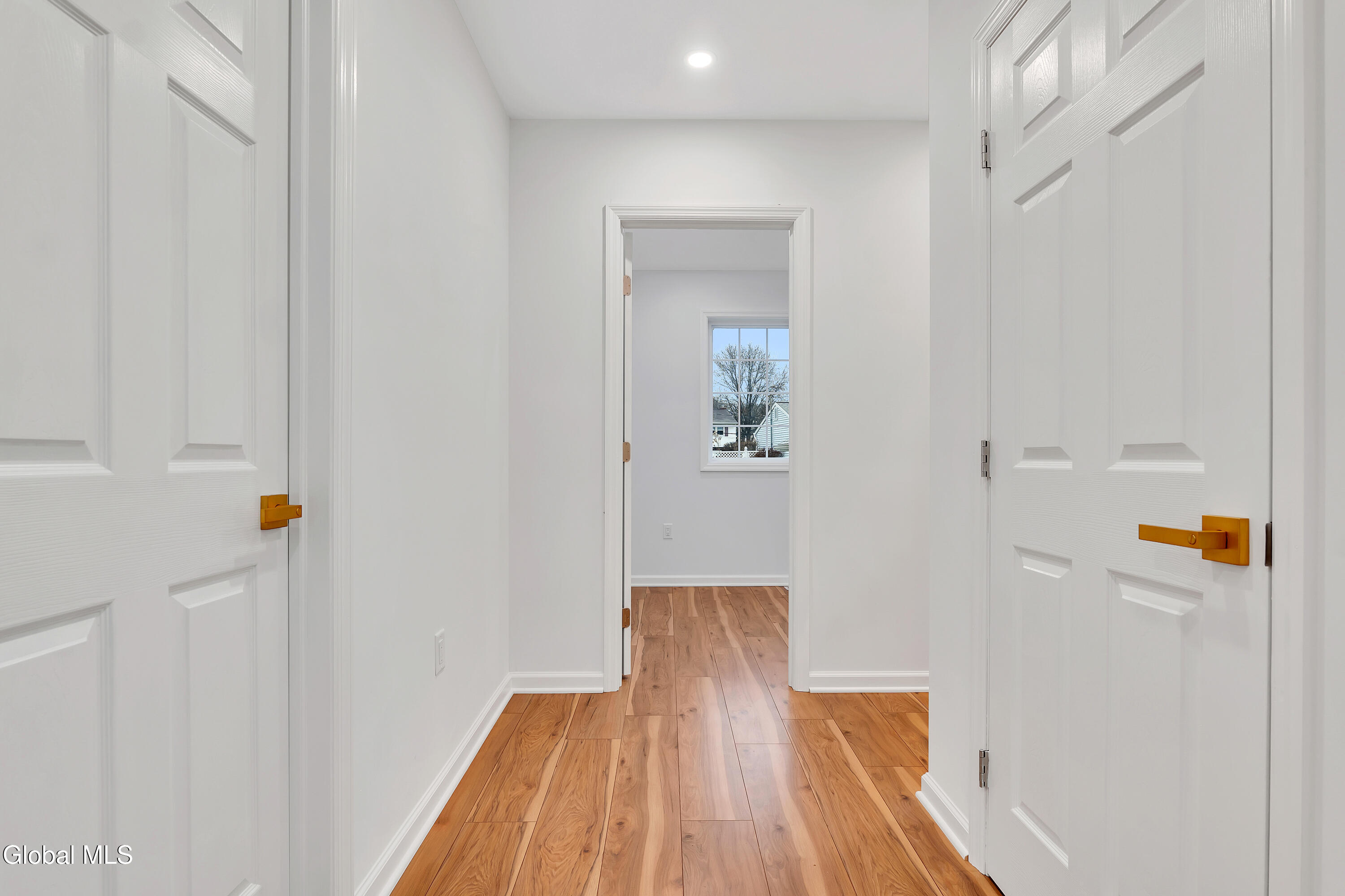 64 Green Island Avenue Latham NY 12110