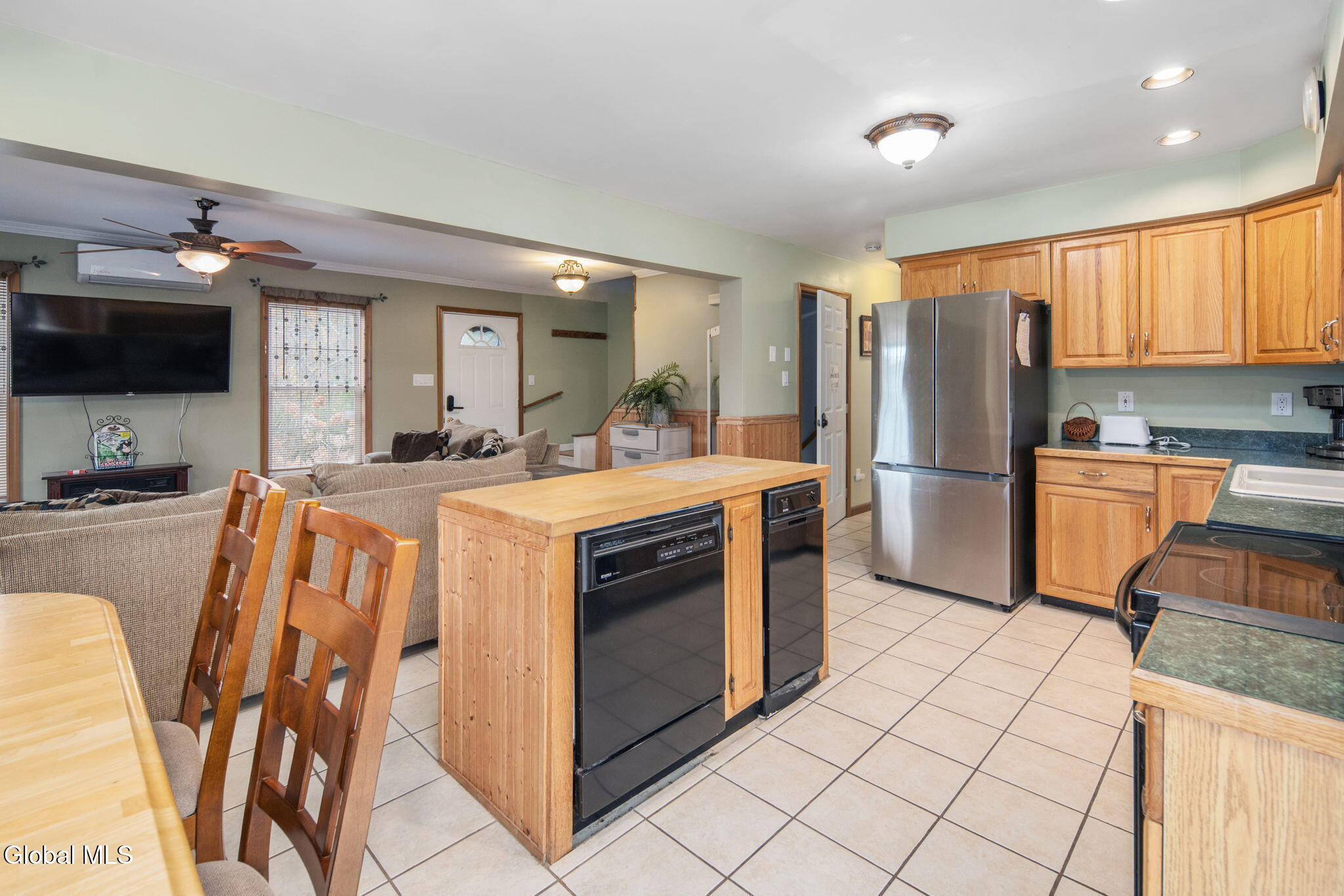 2101 State Route 9n Lake George NY 12845