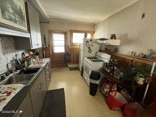 103 Pleasant Avenue Johnstown NY 12095