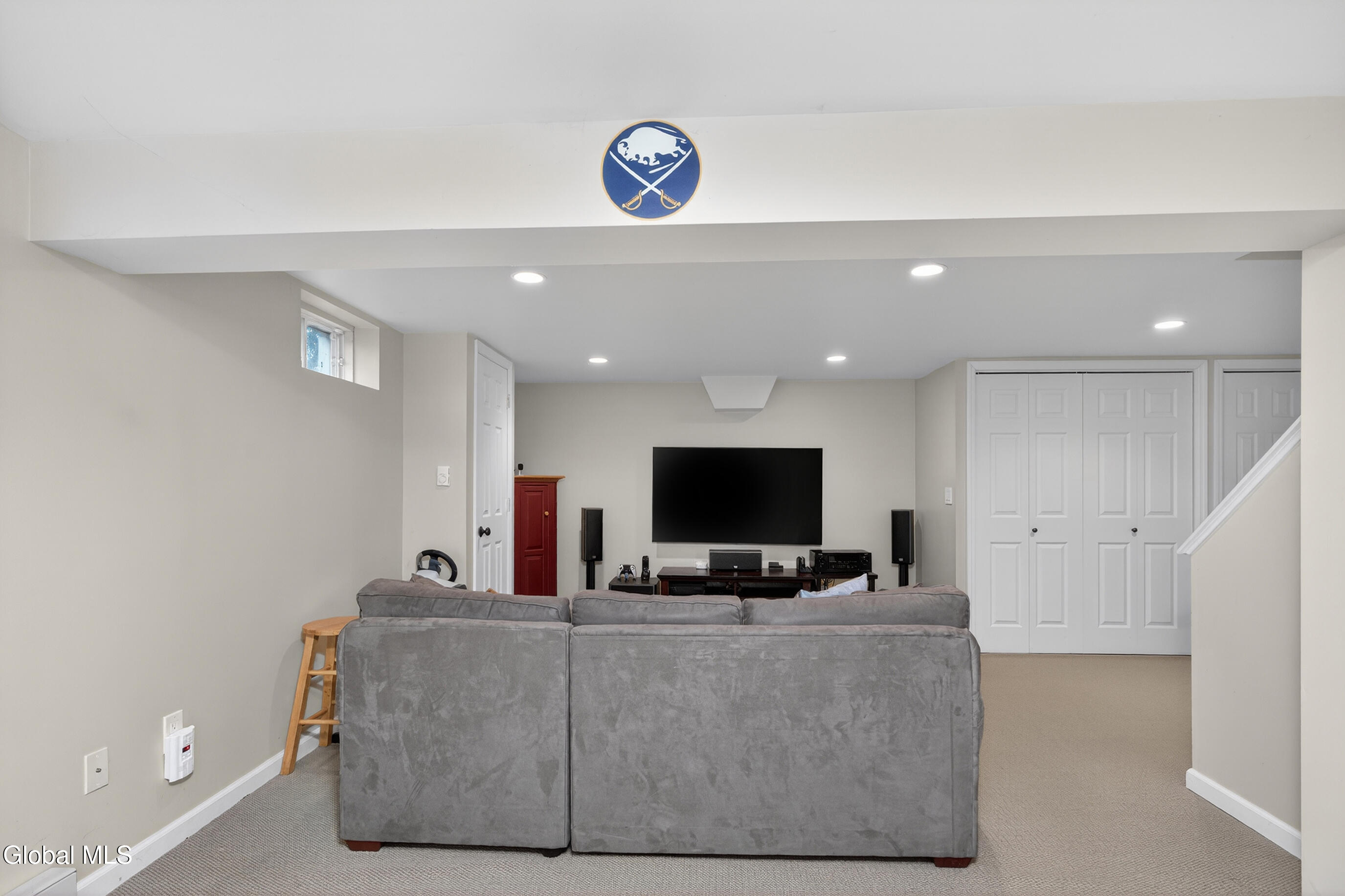 18 County Clare Lane Niskayuna NY 12309