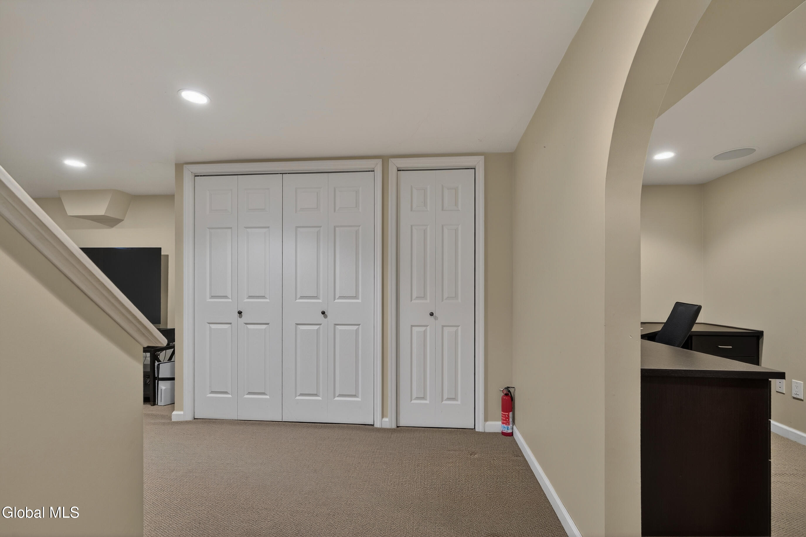 18 County Clare Lane Niskayuna NY 12309