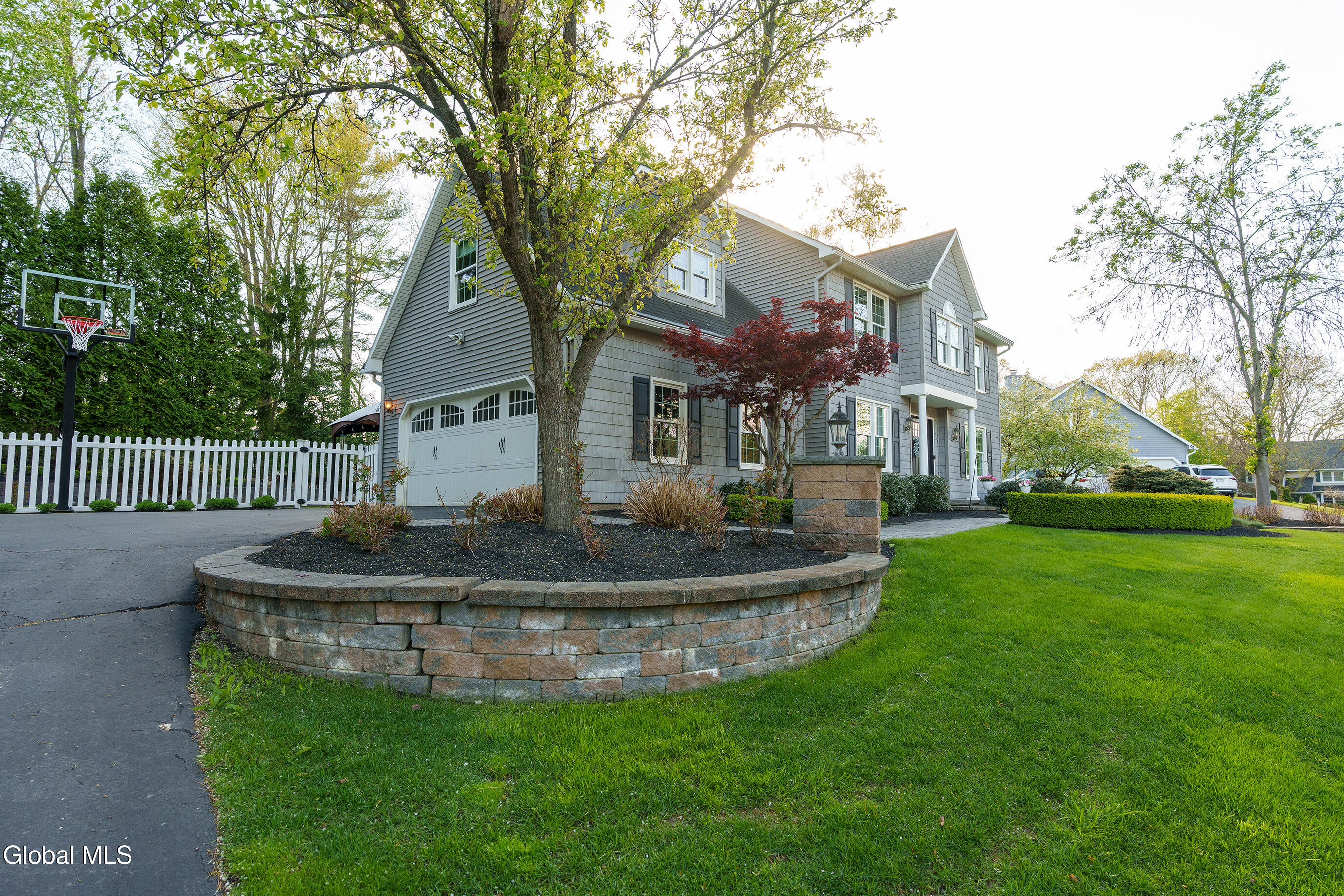 18 County Clare Lane Niskayuna NY 12309