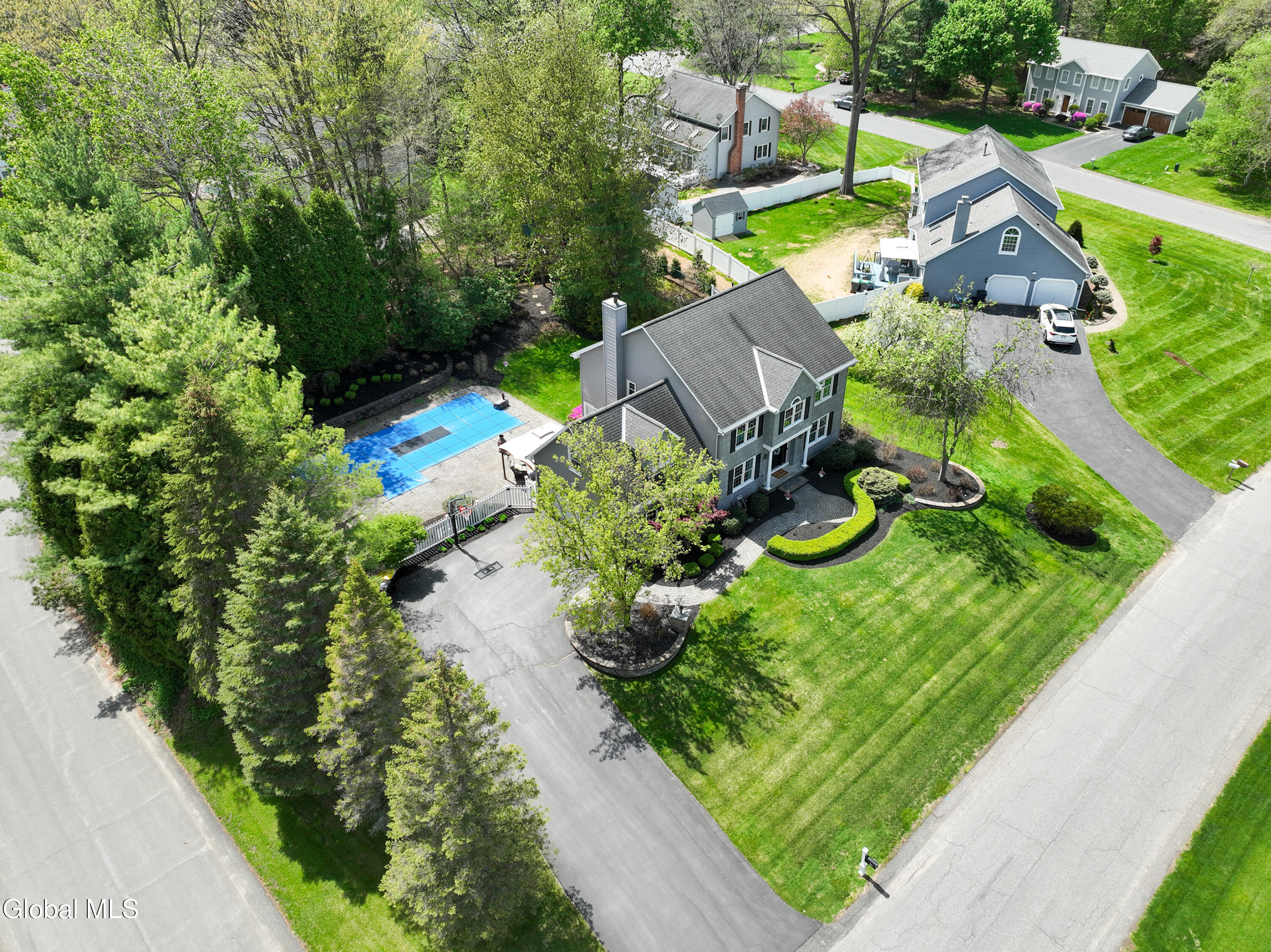 18 County Clare Lane Niskayuna NY 12309