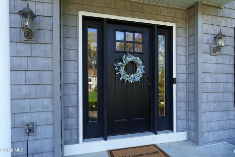 18 County Clare Lane Niskayuna NY 12309