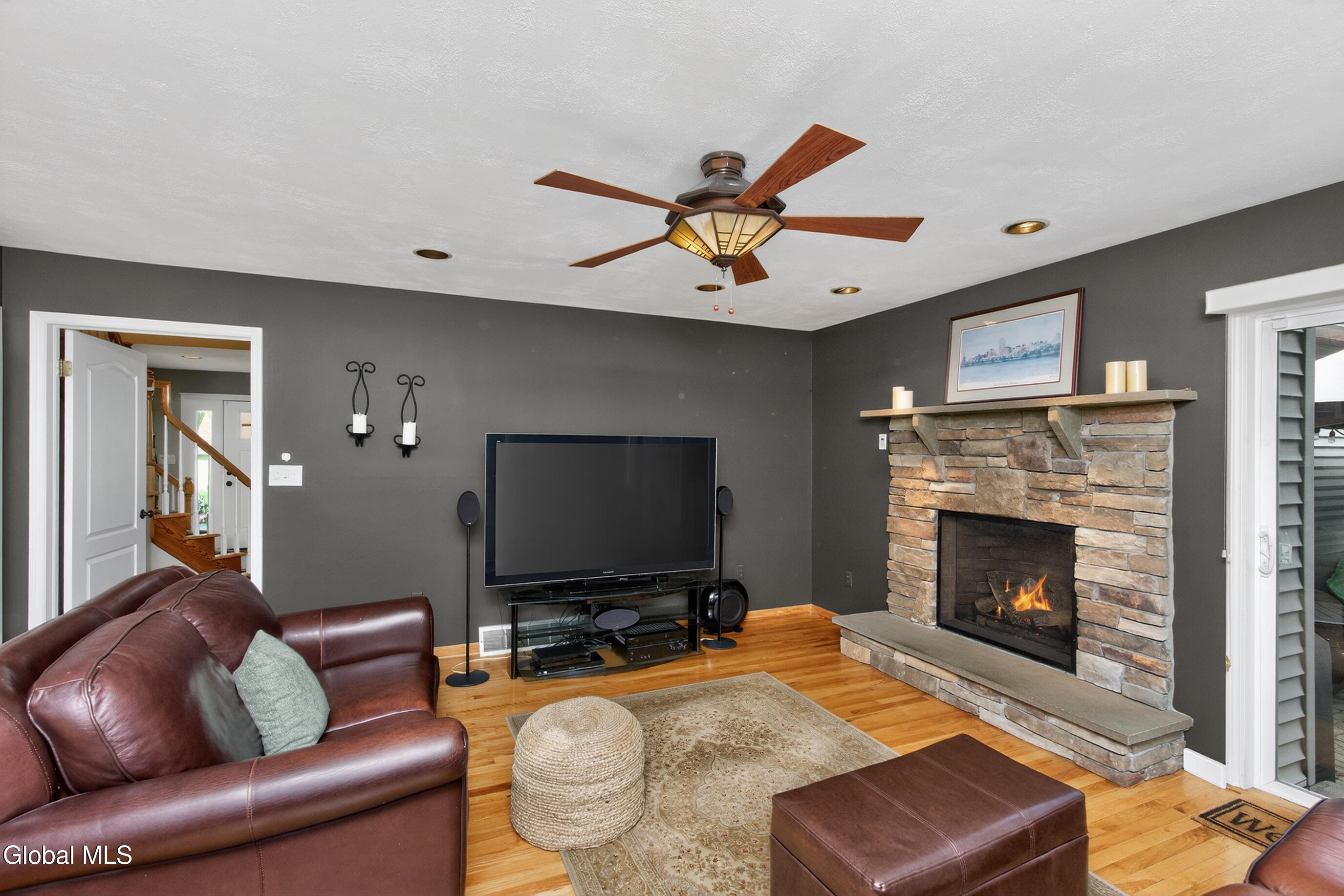 18 County Clare Lane Niskayuna NY 12309