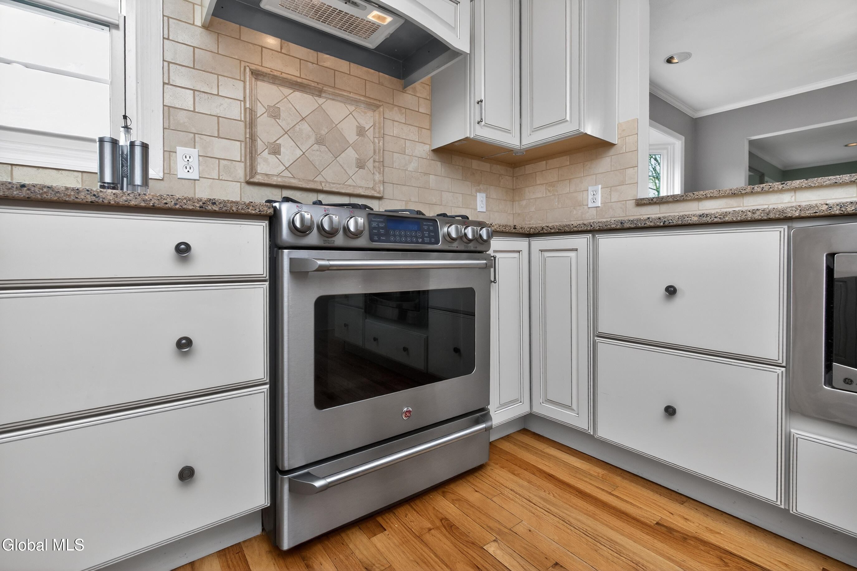 18 County Clare Lane Niskayuna NY 12309