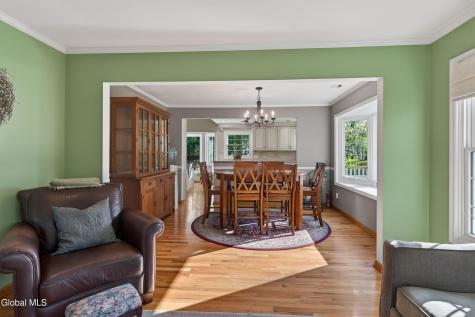 18 County Clare Lane Niskayuna NY 12309
