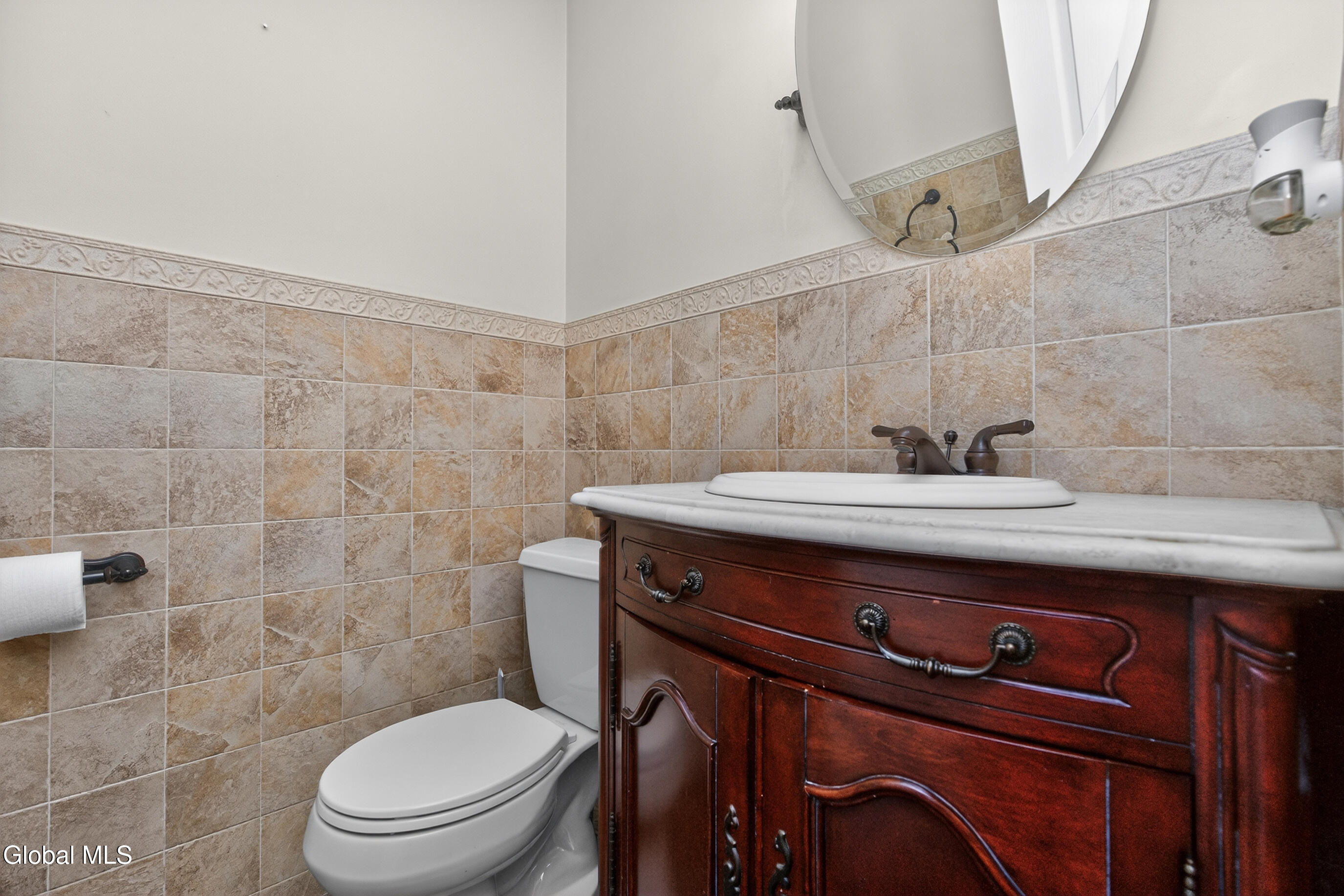 18 County Clare Lane Niskayuna NY 12309