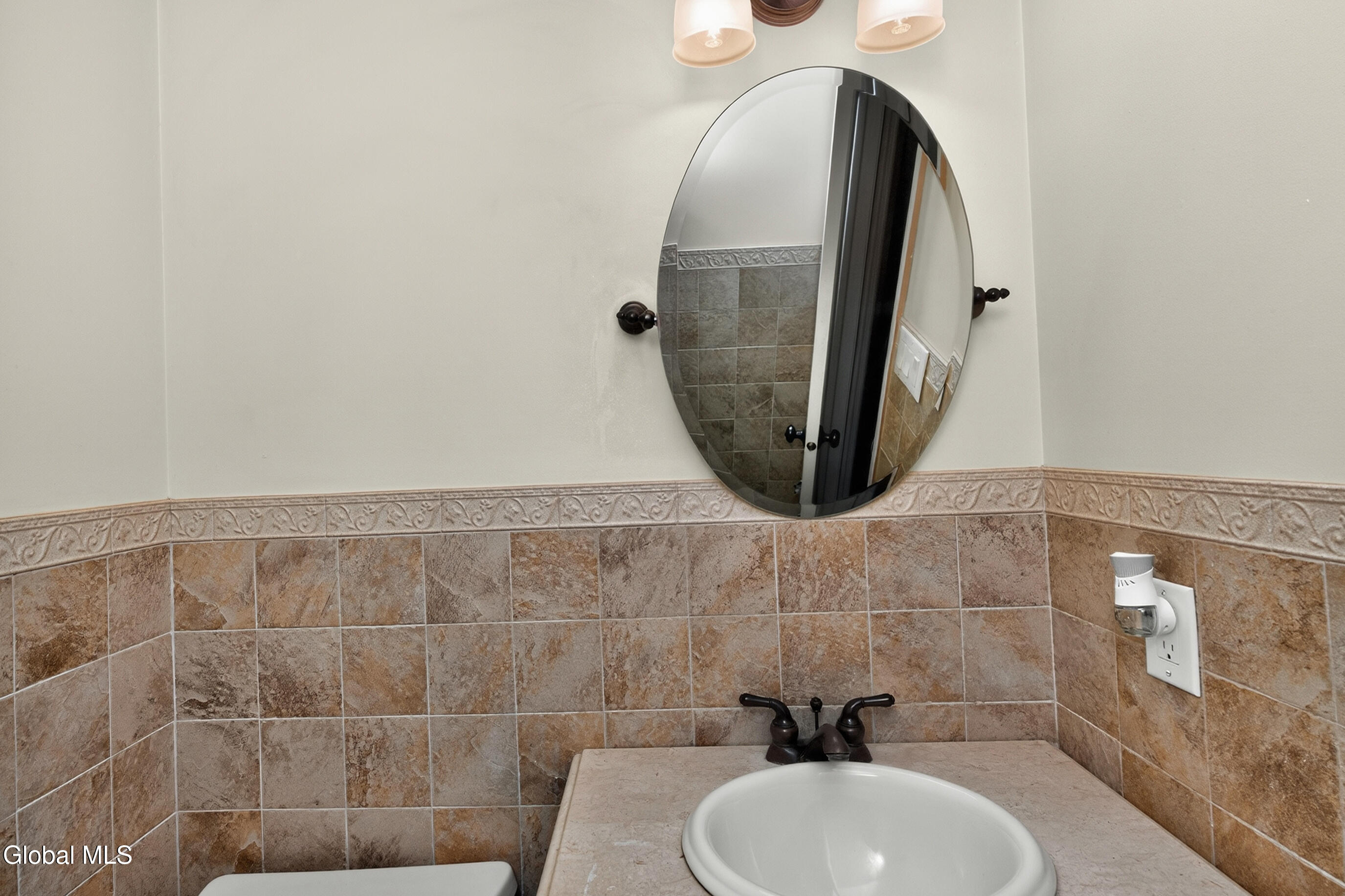 18 County Clare Lane Niskayuna NY 12309
