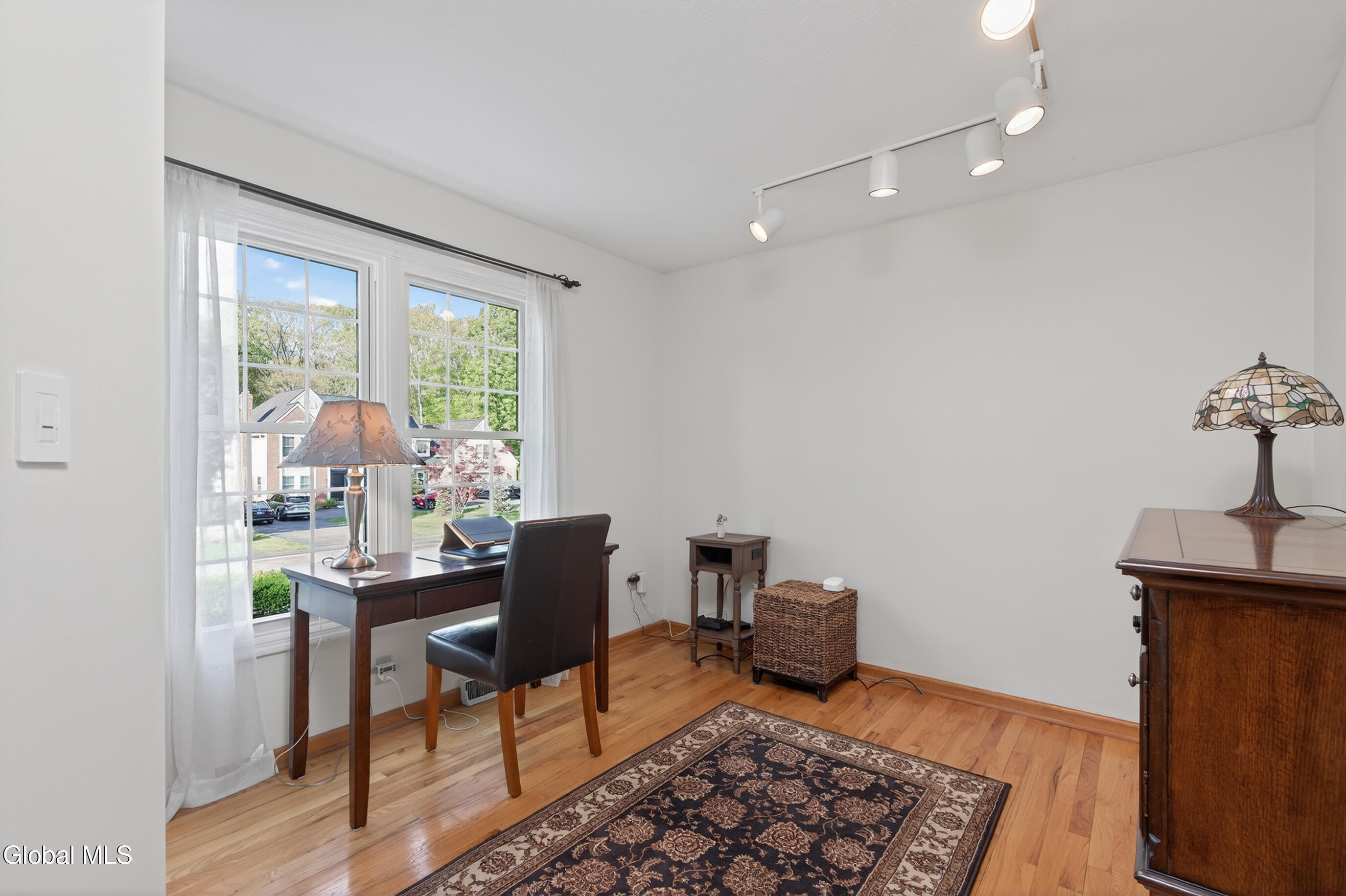 18 County Clare Lane Niskayuna NY 12309