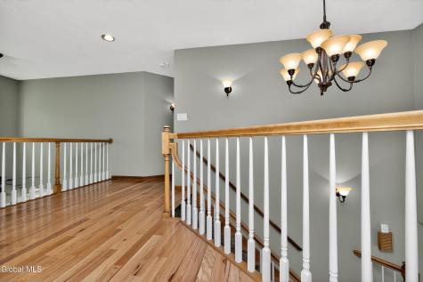 18 County Clare Lane Niskayuna NY 12309