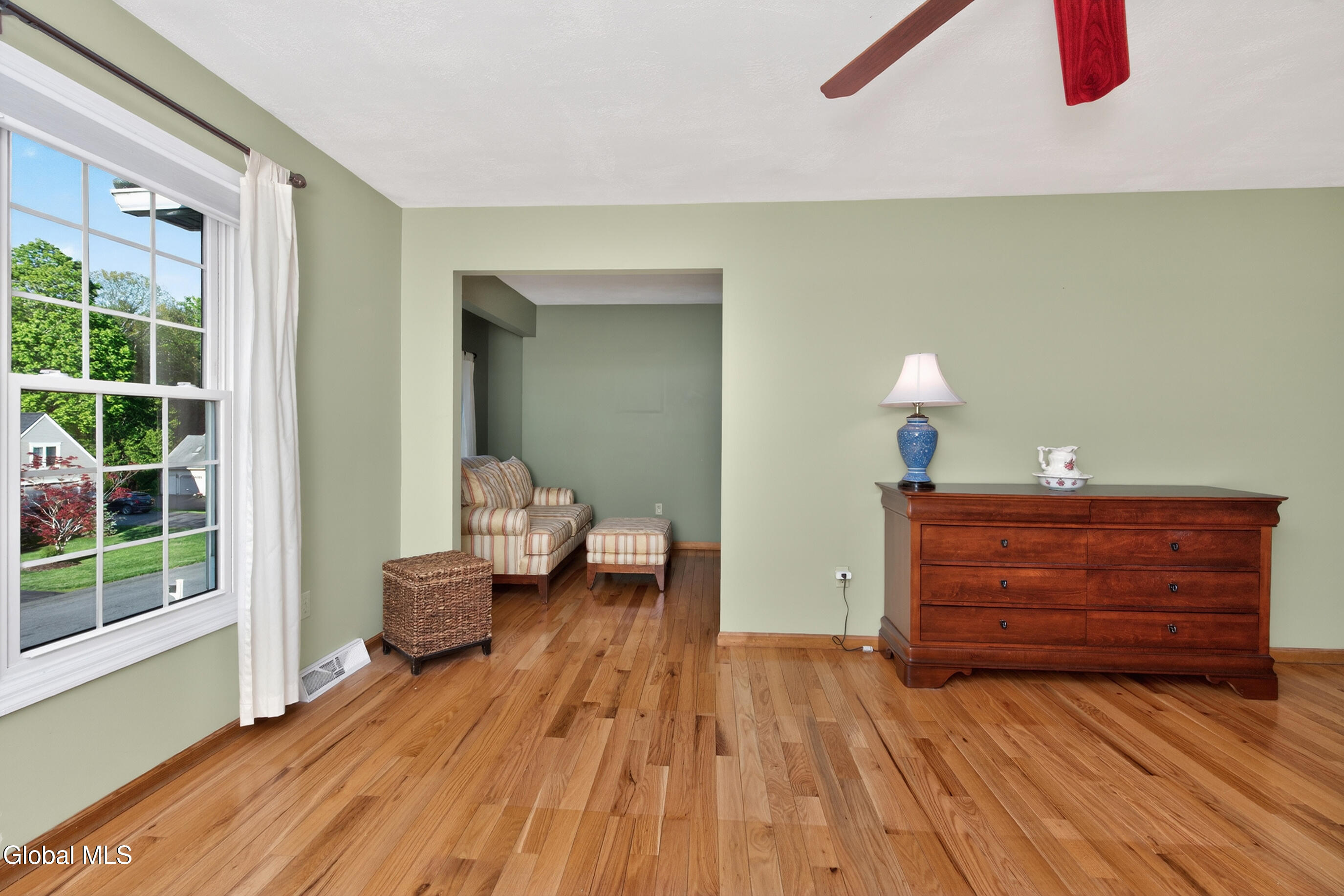 18 County Clare Lane Niskayuna NY 12309