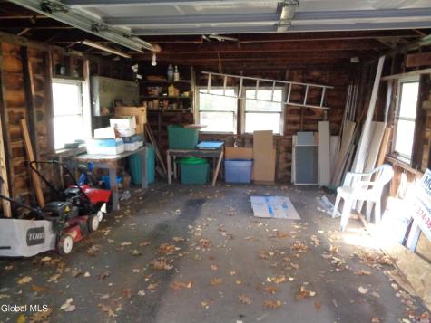 476 Bradford Road Schenectady NY 12304