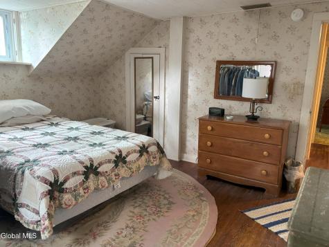 576 County Highway 102 Gloversville NY 12078