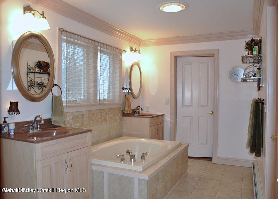 3124-3100 County Route 9 East Chatham NY 12029