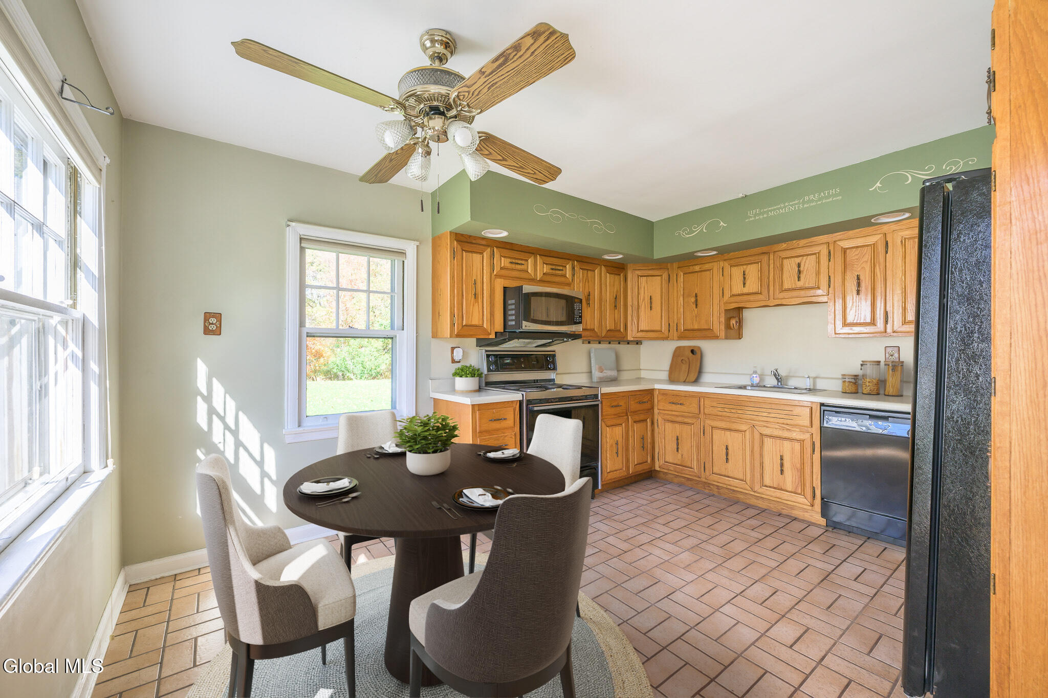 25 Westbrook Drive Nassau NY 12123