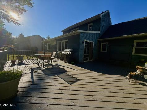 31 Laura Drive Latham NY 12110