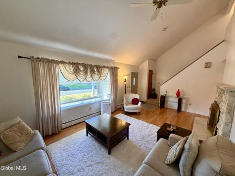 31 Laura Drive Latham NY 12110