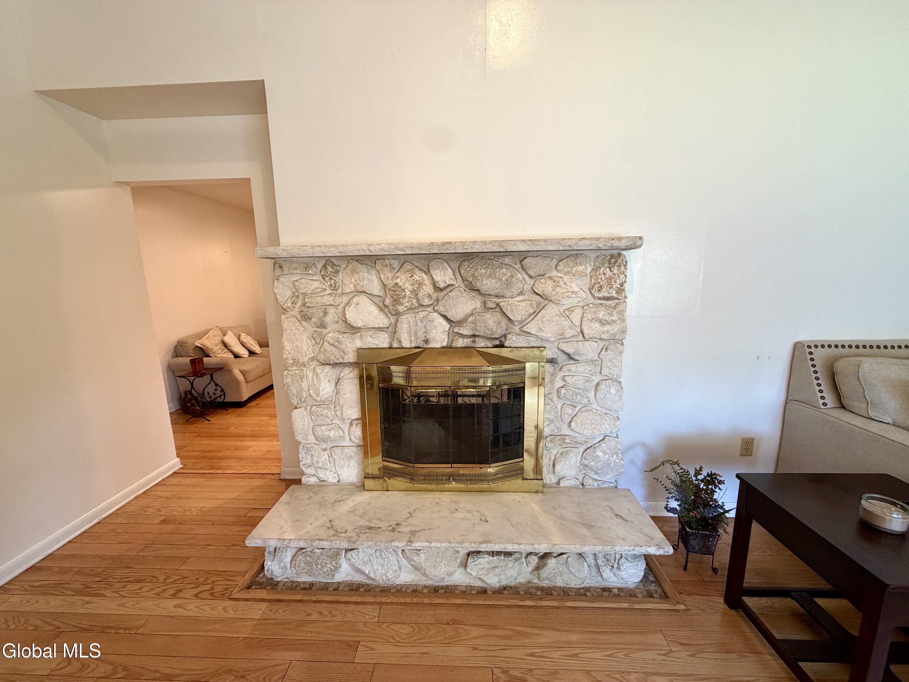 31 Laura Drive Latham NY 12110