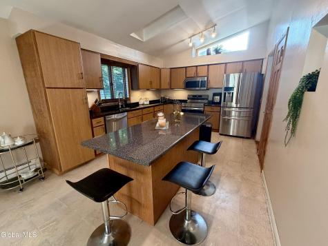 31 Laura Drive Latham NY 12110