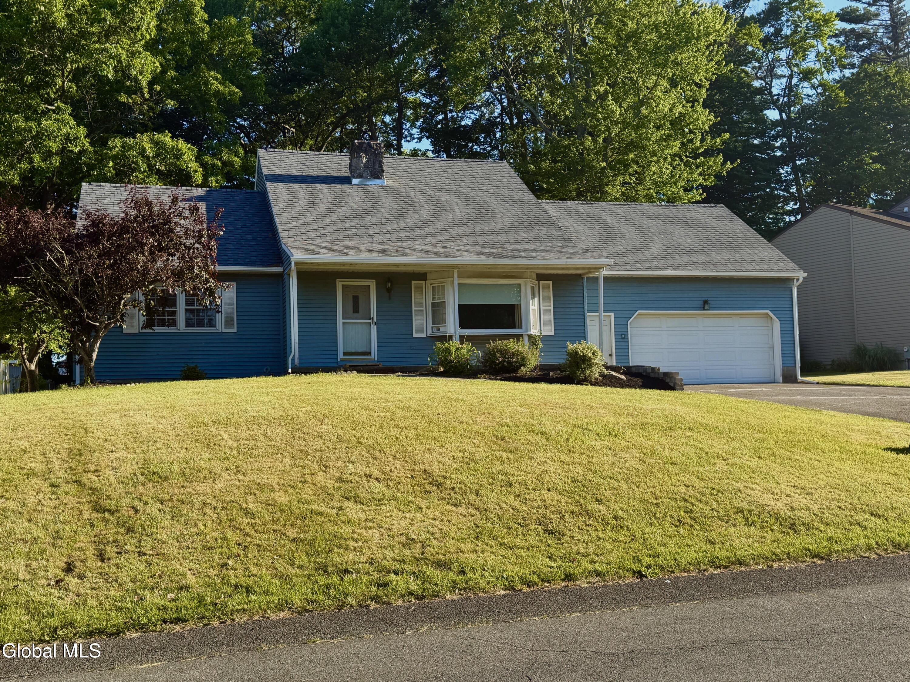 31 Laura Drive Latham NY 12110