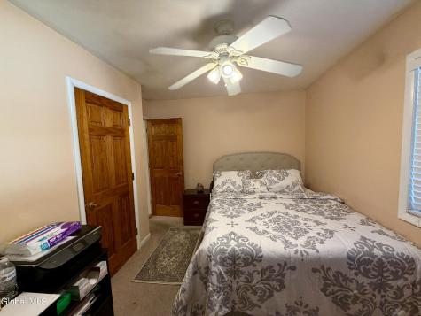 31 Laura Drive Latham NY 12110
