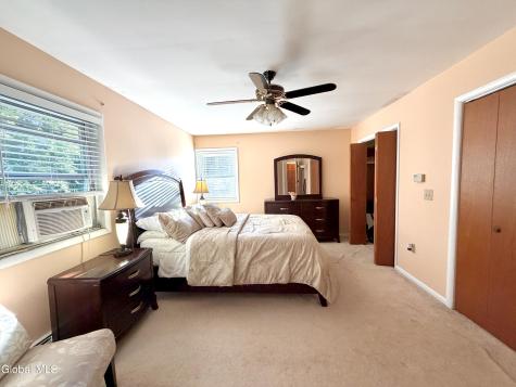31 Laura Drive Latham NY 12110