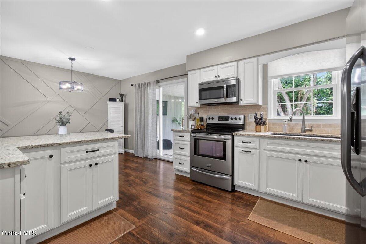 187A Sunnyside Road Glenville NY 12302