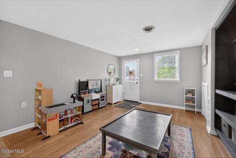 187A Sunnyside Road Glenville NY 12302