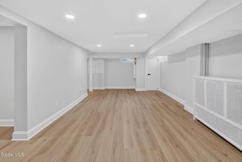 704 Western Avenue Albany NY 12203