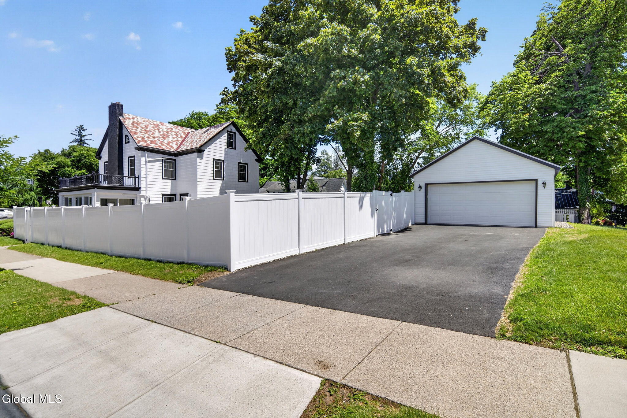 704 Western Avenue Albany NY 12203