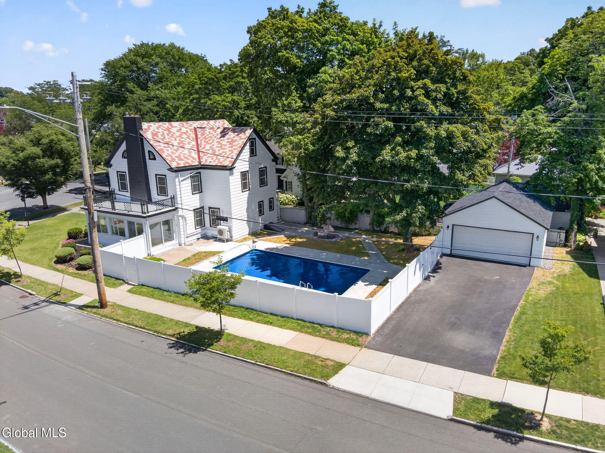 704 Western Avenue Albany NY 12203