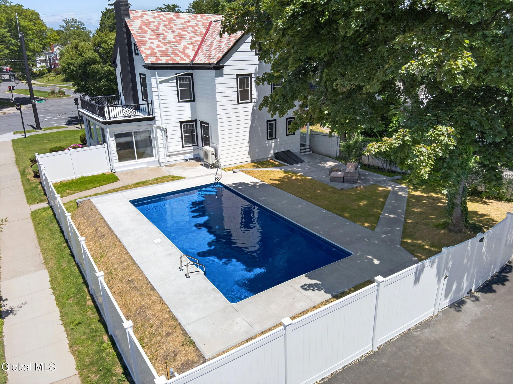 704 Western Avenue Albany NY 12203