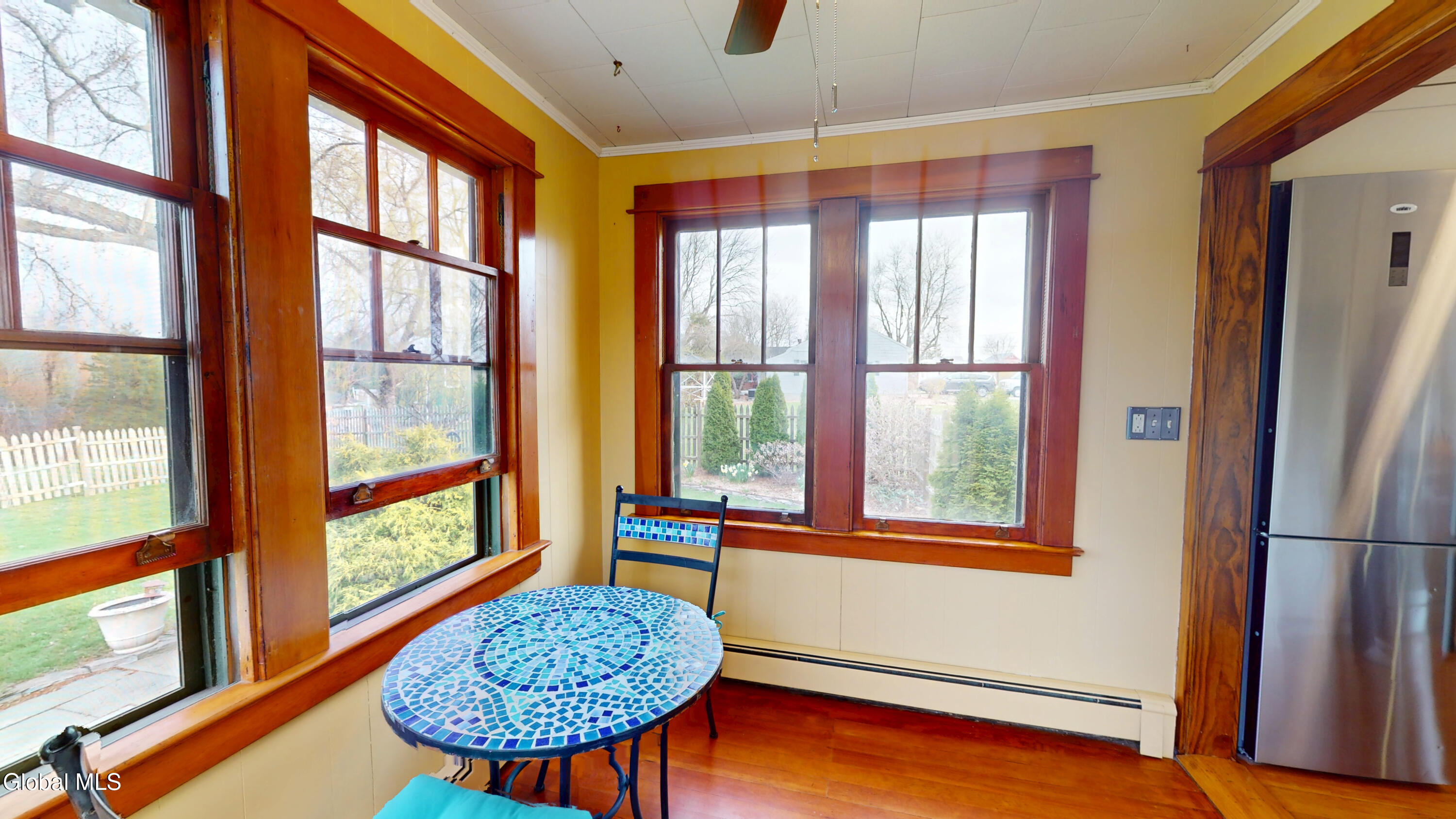 6542 Hill Street Hudson NY 12534
