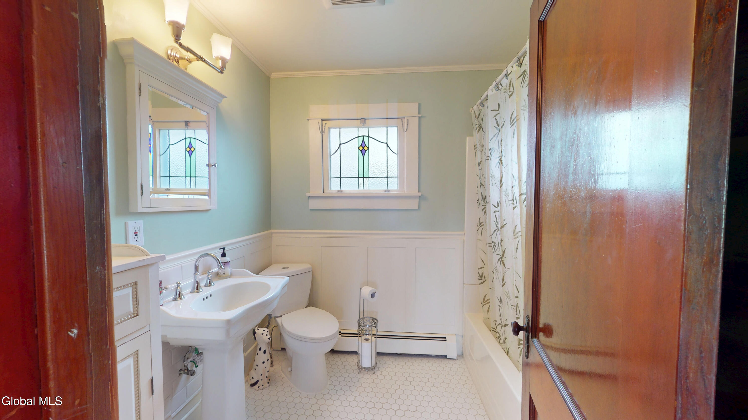 6542 Hill Street Hudson NY 12534