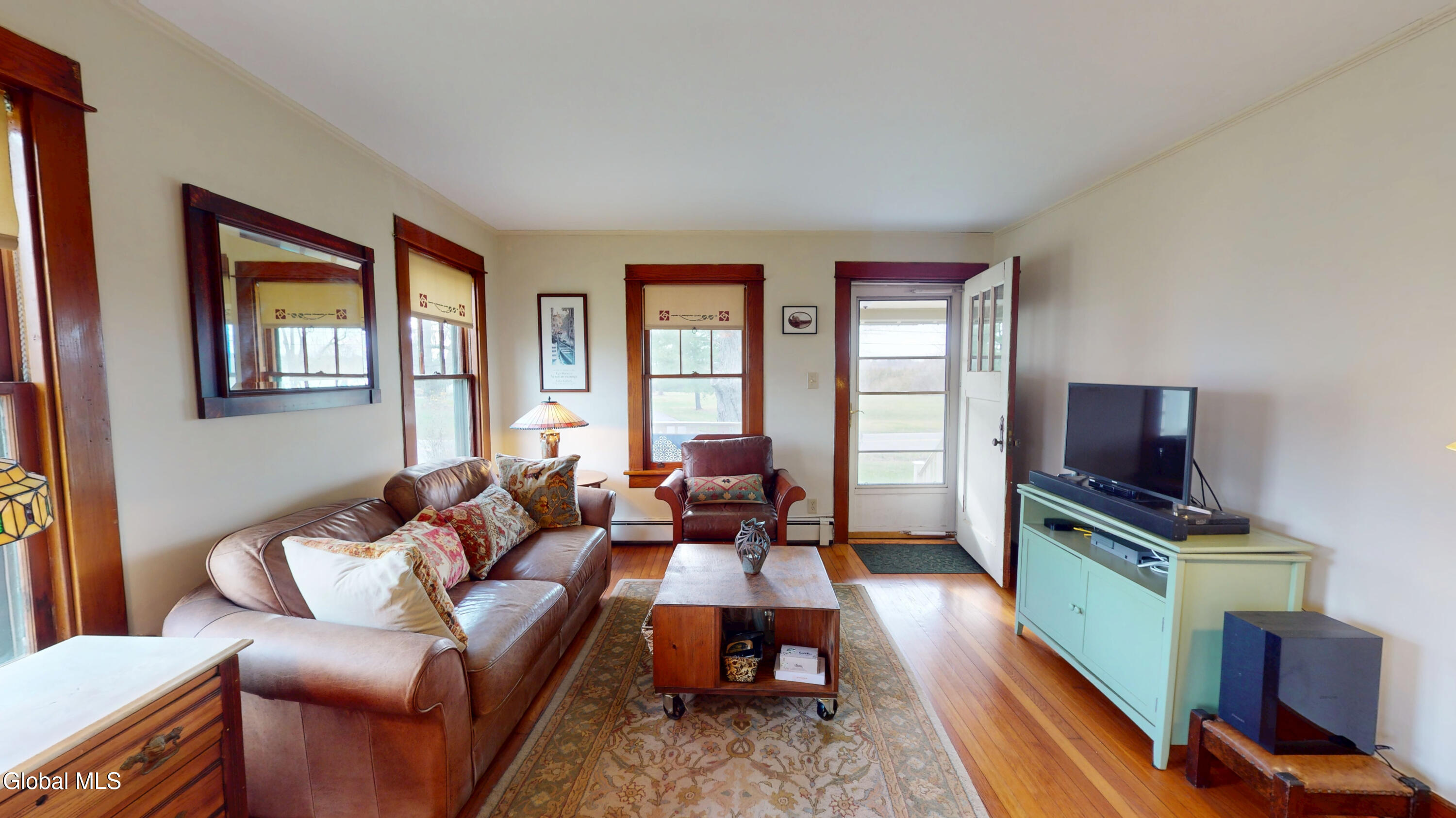 6542 Hill Street Hudson NY 12534