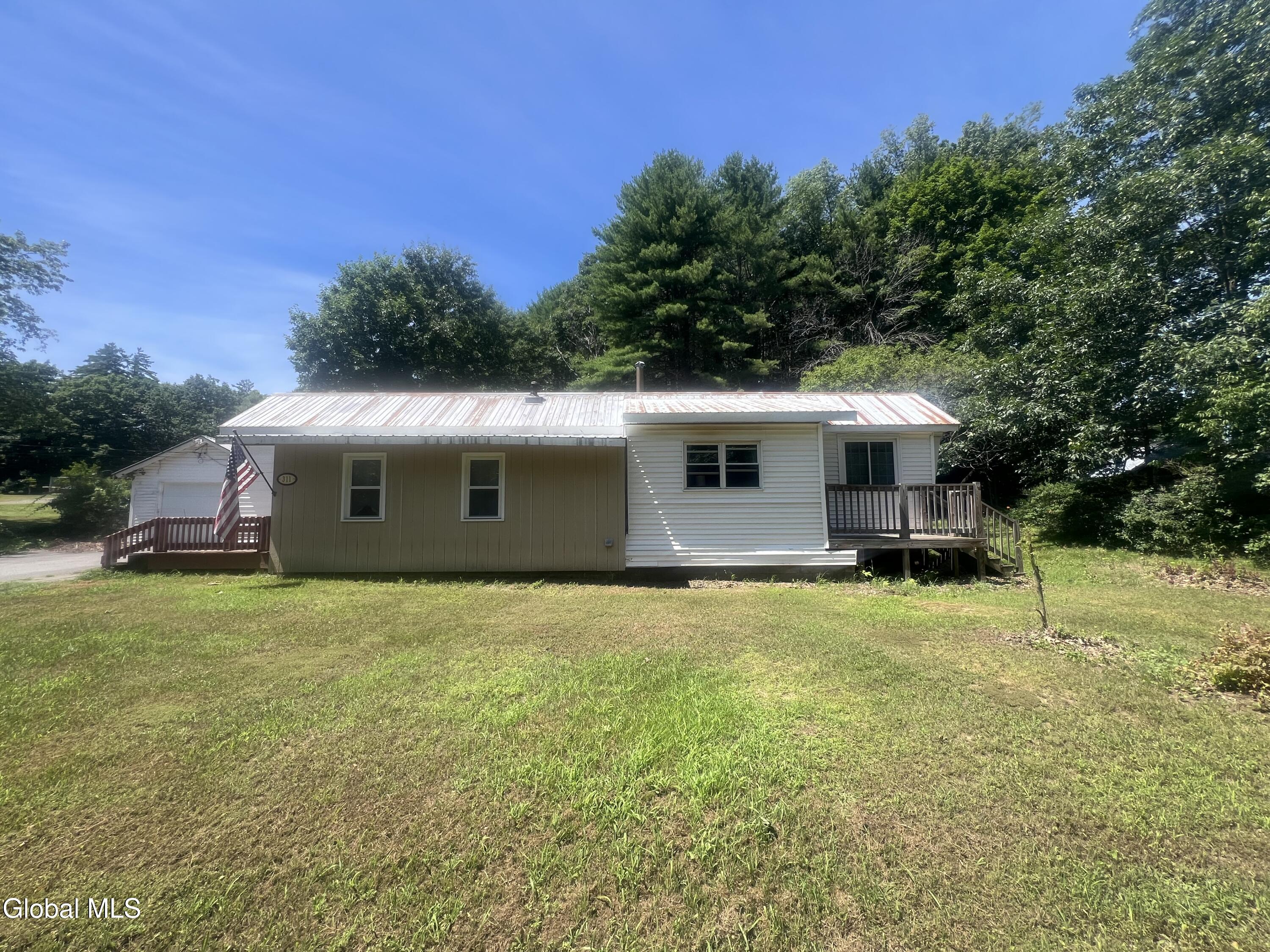 311 Vandenburgh Point Road Gloversville NY 12078