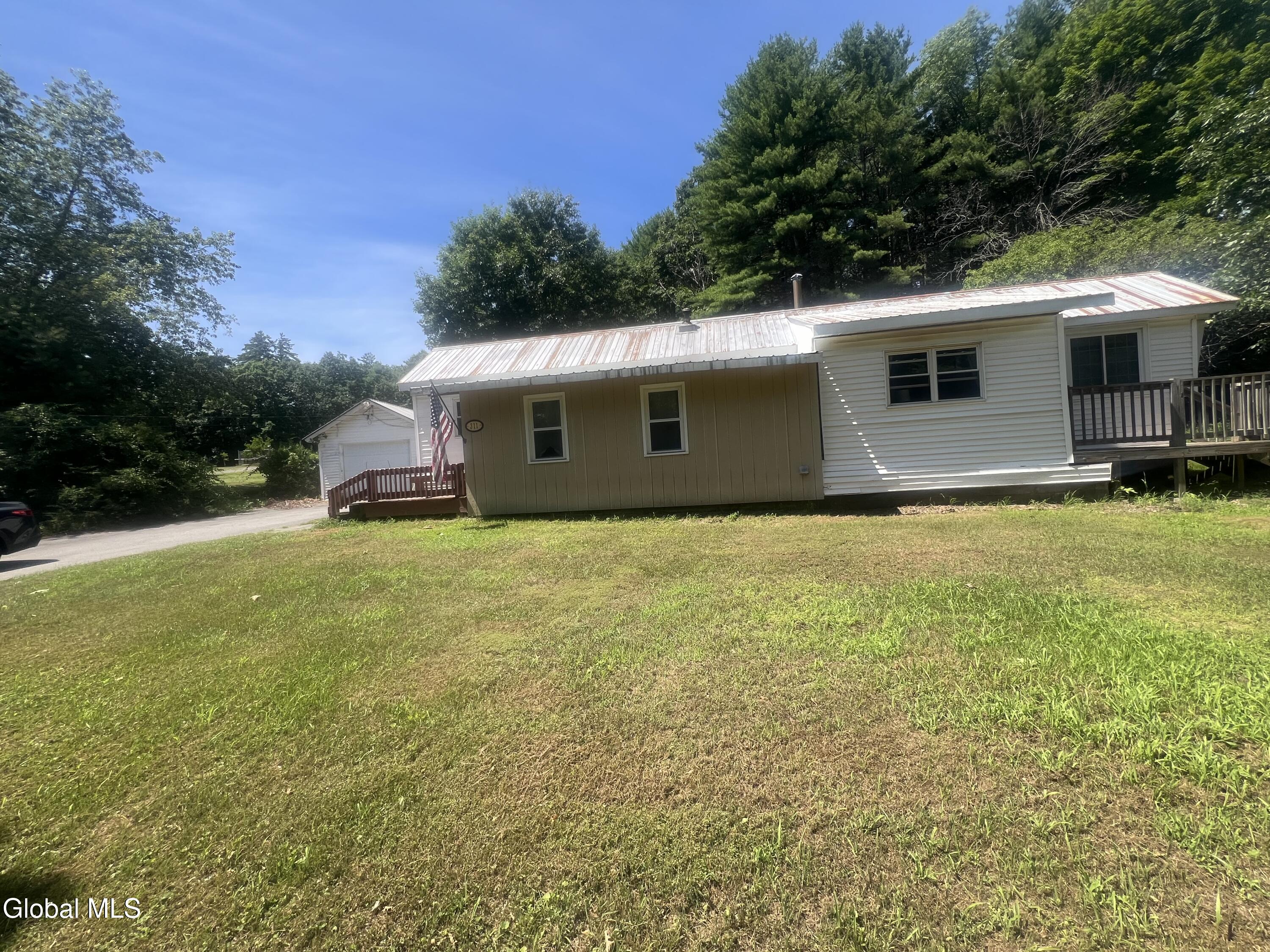 311 Vandenburgh Point Road Gloversville NY 12078