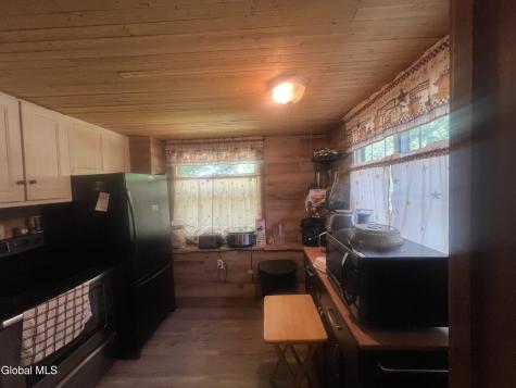 311 Vandenburgh Point Road Gloversville NY 12078