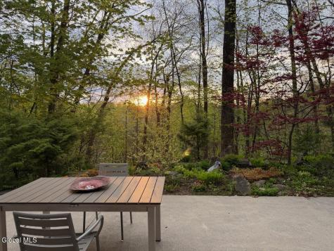 17 Ten Springs Drive Saratoga Springs NY 12866