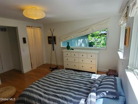 17 Ten Springs Drive Saratoga Springs NY 12866
