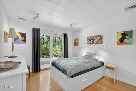 17 Ten Springs Drive Saratoga Springs NY 12866