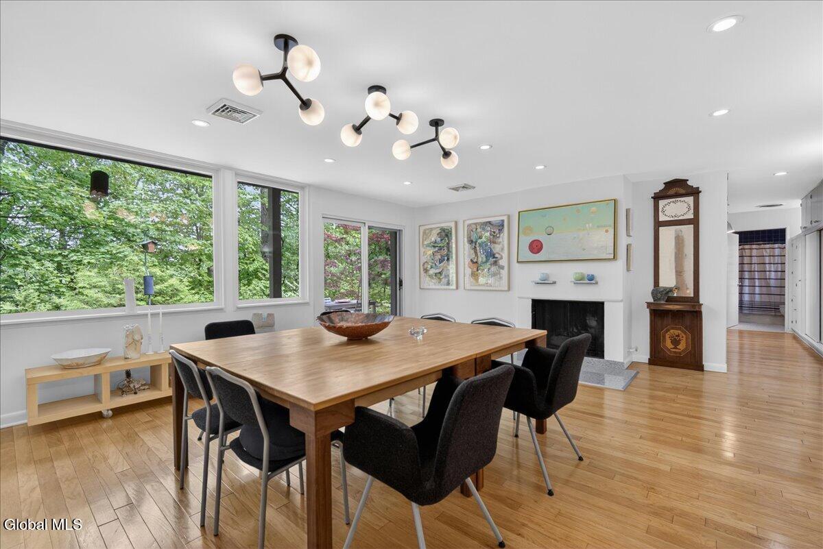 17 Ten Springs Drive Saratoga Springs NY 12866