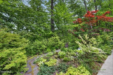 17 Ten Springs Drive Saratoga Springs NY 12866