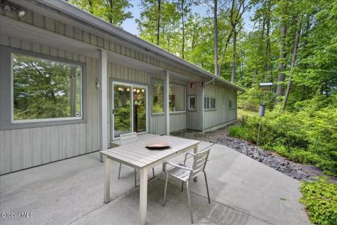 17 Ten Springs Drive Saratoga Springs NY 12866