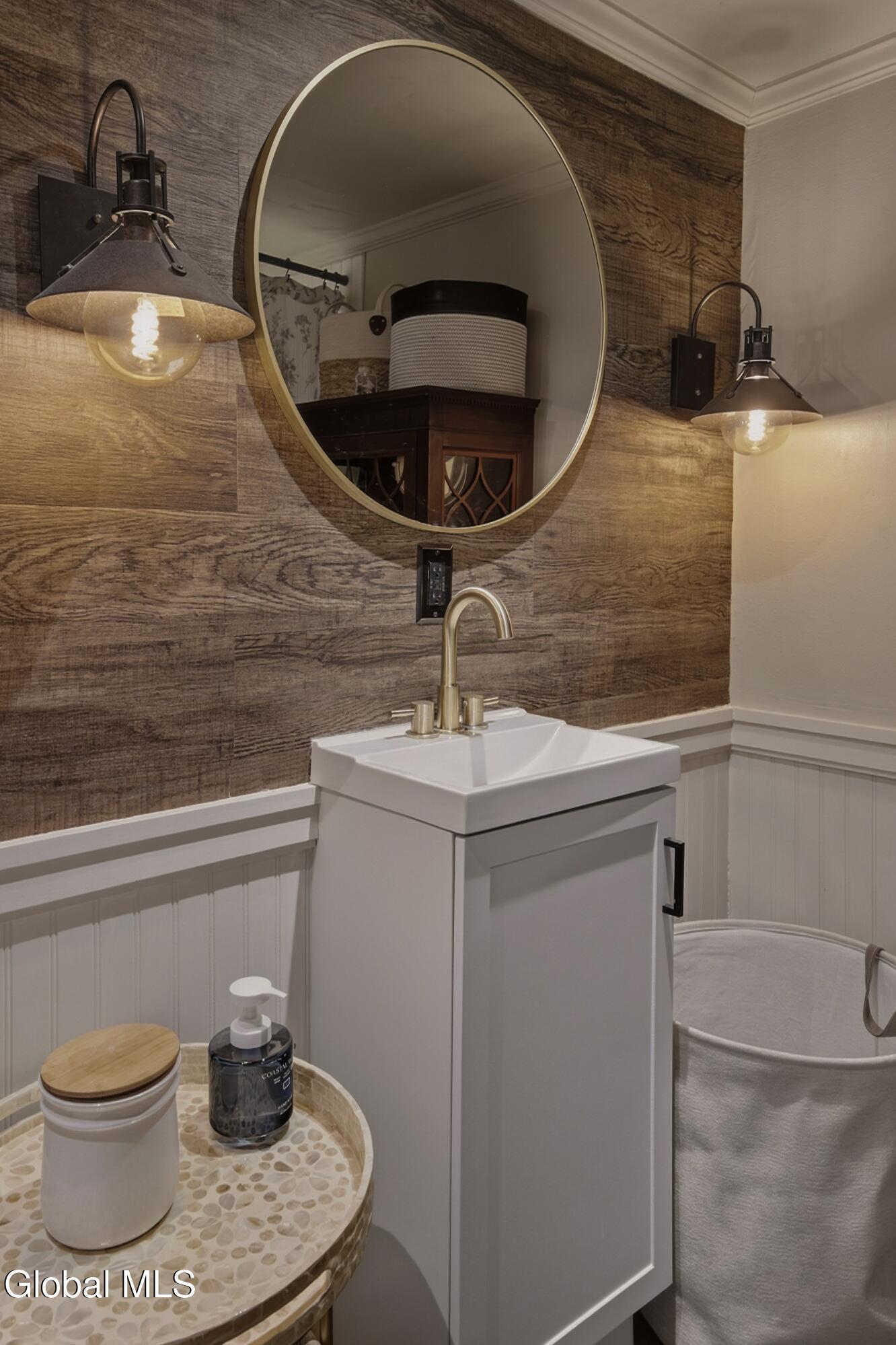 39 Bellamy Street Whitehall NY 12887